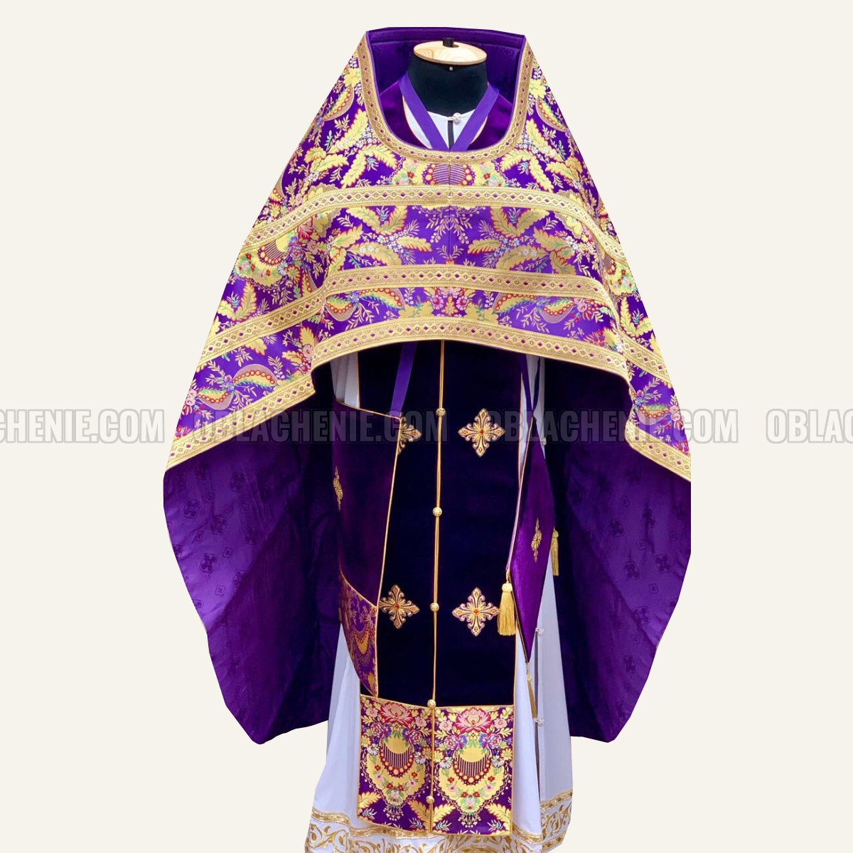 Priest's vestments 10015