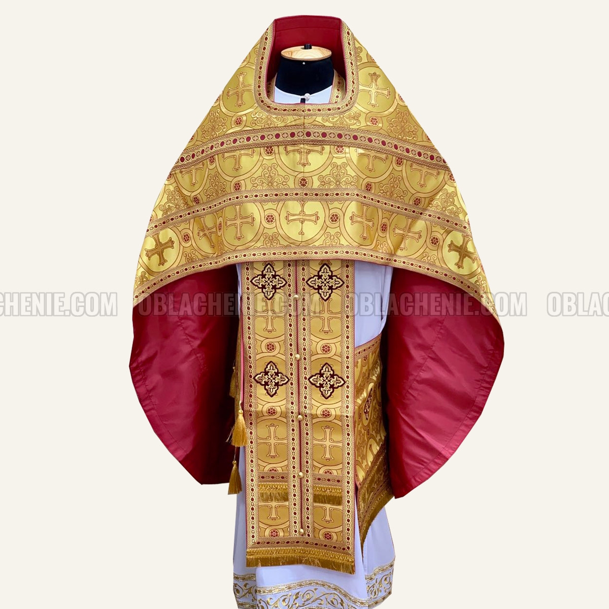 Priest's vestments 10669