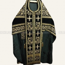 Embroidered priest's vestments 10188