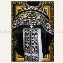 Embroidered priest's vestments 10203