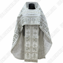 EMBROIDERED PRIEST'S VESTMENTS 13122